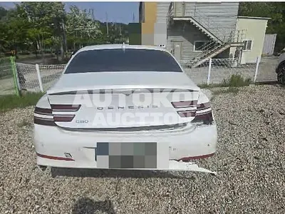 2022, Genesis / G80, 10600 км., gas, 2497 куб.см.