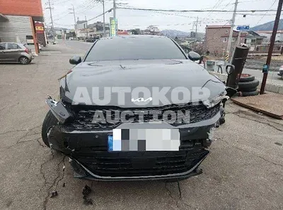 2022, BMW / B5, VIN: KNAG6412BPA201221, 41321 км., gas, 1598 куб.см.