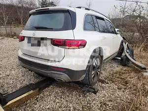 2020, Mercedes-Benz / B 220, 60000 км., gas