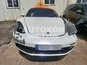 2018, Porsche / 718, VIN: WP0CB2982JS228213, gas, 2497 куб.см.