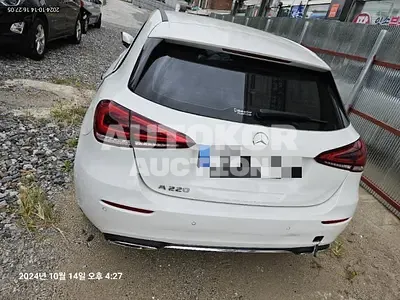 2023, Mercedes-Benz / A 220, 30000 км., gas, 1991 куб.см.