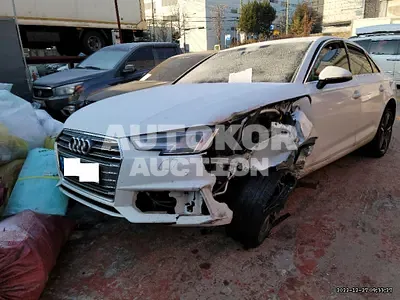 2019, Audi / A4, VIN: WAUZZZF41KA125076, 32000 км., gas