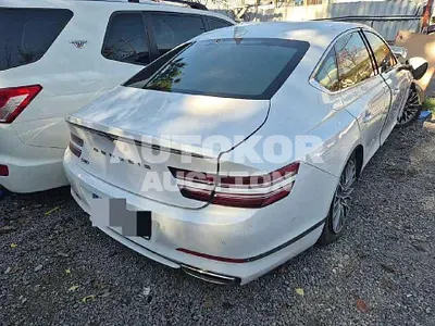 2023, Genesis / G80, 30000 км., gas, 2497 куб.см.
