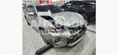 2018, Lexus / ES 300, 108033 км., hybrid, 2494 куб.см.