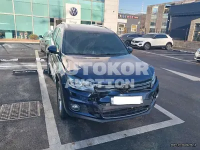 2016, Volkswagen / Tiguan, VIN: WVGZZZ5NZGW504735, 73424 км., diesel