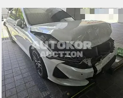 2022, BMW / B5, gas, 1598 куб.см.