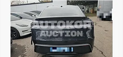 2025, Tesla / Model Y, 18250 км., electric, 180 куб.см.