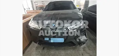 2022, BMW / iX, 90585 км., electric, 303 куб.см.