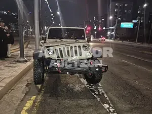 2017, Jeep / Wrangler, VIN: 1C4HJWCG0HL600460, gas