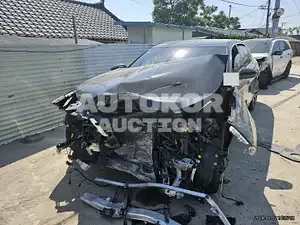 2023, BMW / 740, 25000 км., gas