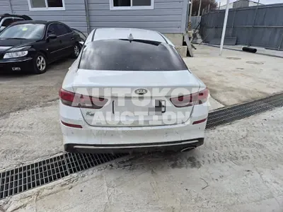 2018, BMW / B5, 122097 км., gas