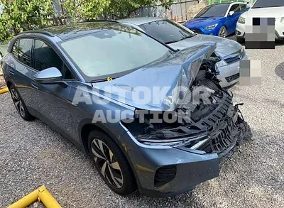 2022, Volkswagen / ID.4, 25761 км., electric