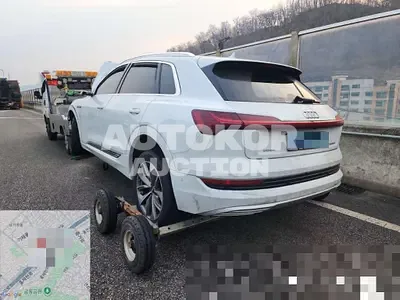 2020, Audi / e-tron, 130000 км., electric