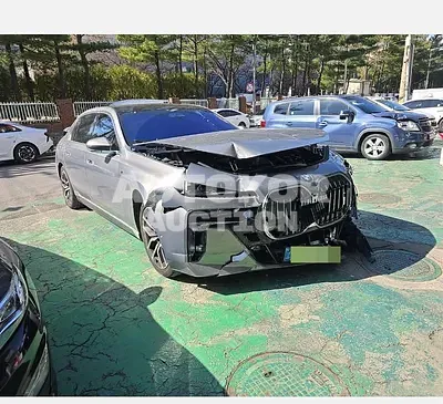 2025, BMW / 740, VIN: WBA21EJ0XSCU79382, 100000 км., diesel