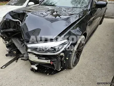 2019, BMW / M5, VIN: WBSJF0109KBS90322, gas