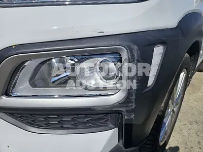 2020, Hyundai / Kona, unknown