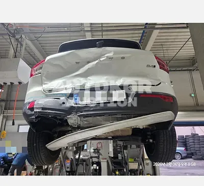 2025, Volvo / XC40, 23896 км., gas