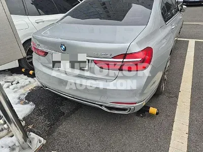 2016, BMW / 750, 258349 км., gas, 4395 куб.см.