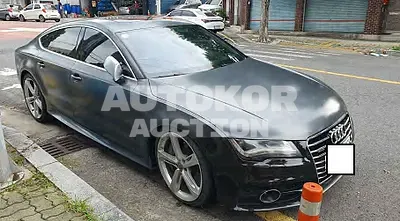 2015, Audi / RS7, VIN: WUAZZZ4G7FN900854, 166268 км., gas
