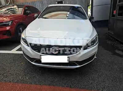 2018, Volvo / v60 cross country, 74498 км., diesel