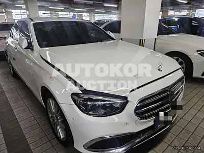 2022, Mercedes-Benz / e300, 208796 км., diesel