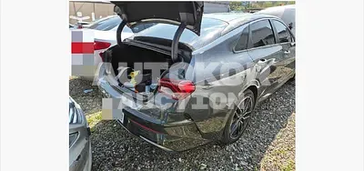 2021, BMW / B5, 65813 км., gas, 1598 куб.см.