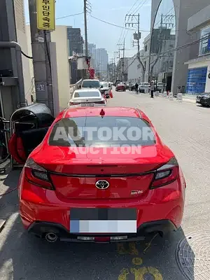 2024, Audi / R8, 3226 км., gas
