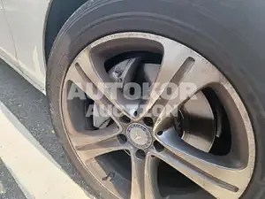 2016, Mercedes-Benz / E 300, unknown