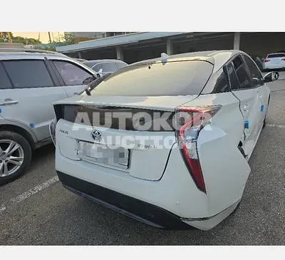 2017, Toyota / Prius, 95567 км., hybrid