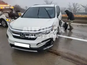 2019, Honda / Pilot, VIN: 5FNYF6860KB201057, gas