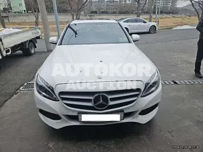 2015, Mercedes-Benz / c200, VIN: WDDWF4CBXFF203390, 155382 км., gas