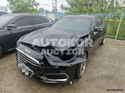 2017, Genesis / G80, 118851 км., gas, 3300 куб.см.