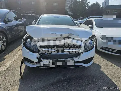 2019, Mercedes-Benz / E 220, 190381 км., diesel