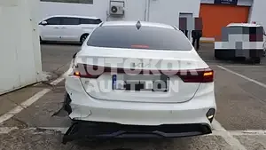 2022, BMW / Z1, 815 км., gas, 1598 куб.см.