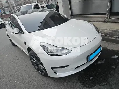 2020, Tesla / Model 3, VIN: 5YJ3E1EB6LF692253, 83518 км., electric, 1 куб.см.