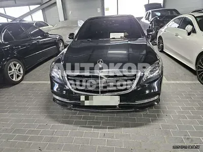2018, Mercedes-Benz / S 560, 279532 км., gas