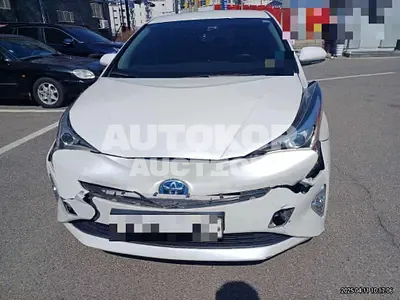 2016, Toyota / Prius, 132304 км., hybrid