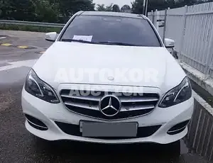 2015, Mercedes-Benz / E 300, 60582 км., gas