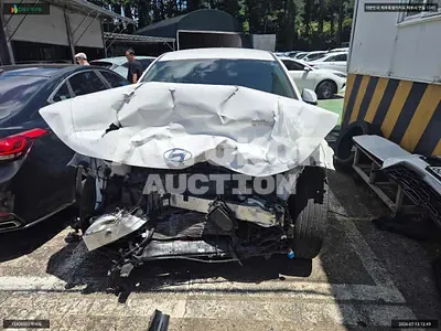 2024, Hyundai / ioniq 5, VIN: KMHKN81BFRU270681, 98117 км., electric