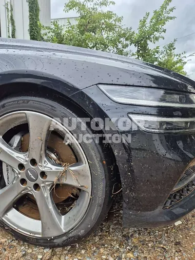 2020, Genesis / G80, 79968 км., gas, 3500 куб.см.