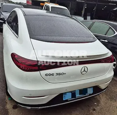 2022, Mercedes-Benz / E 350, 47544 км., electric, 271 куб.см.