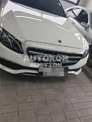 2020, Mercedes-Benz / E 250, VIN: W1KZF4FB7LA806671, 35884 км., gas