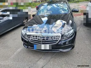 2020, Mercedes-Benz / E 300, VIN: W1KZF4KB2LA811119, 17617 км., gas