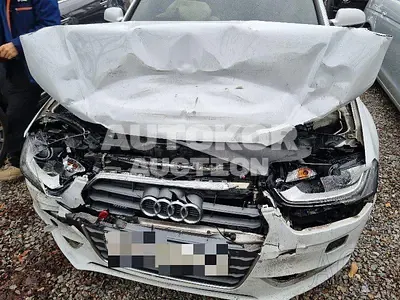2015, Audi / A4, VIN: WAUZZZ8K2FA071207, 234291 км., diesel