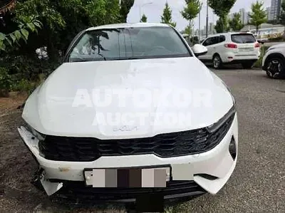 2022, Kia / K5, 81772 км., hybrid, 2000 куб.см.