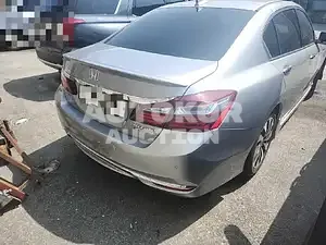 2017, Honda / Accord, 130000 км., hybrid, 1993 куб.см.