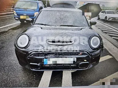 2021, MINI / Cooper, 91517 км., gas