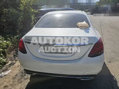 2019, Mercedes-Benz / c200, 28007 км., diesel