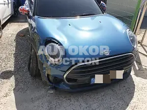 2021, MINI / Clubman, VIN: WMWXJ3100N2R04340, 10411 км., gas
