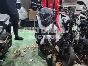 2021, BMW / 125, 100000 км., gas, 125 куб.см.